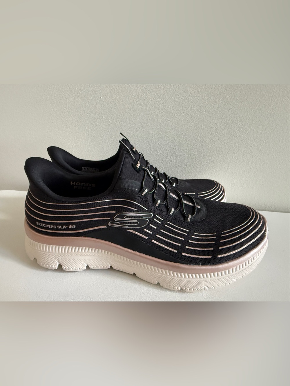 SKECHERS Black Slip-ins Memory Foam Sneakers Size 9